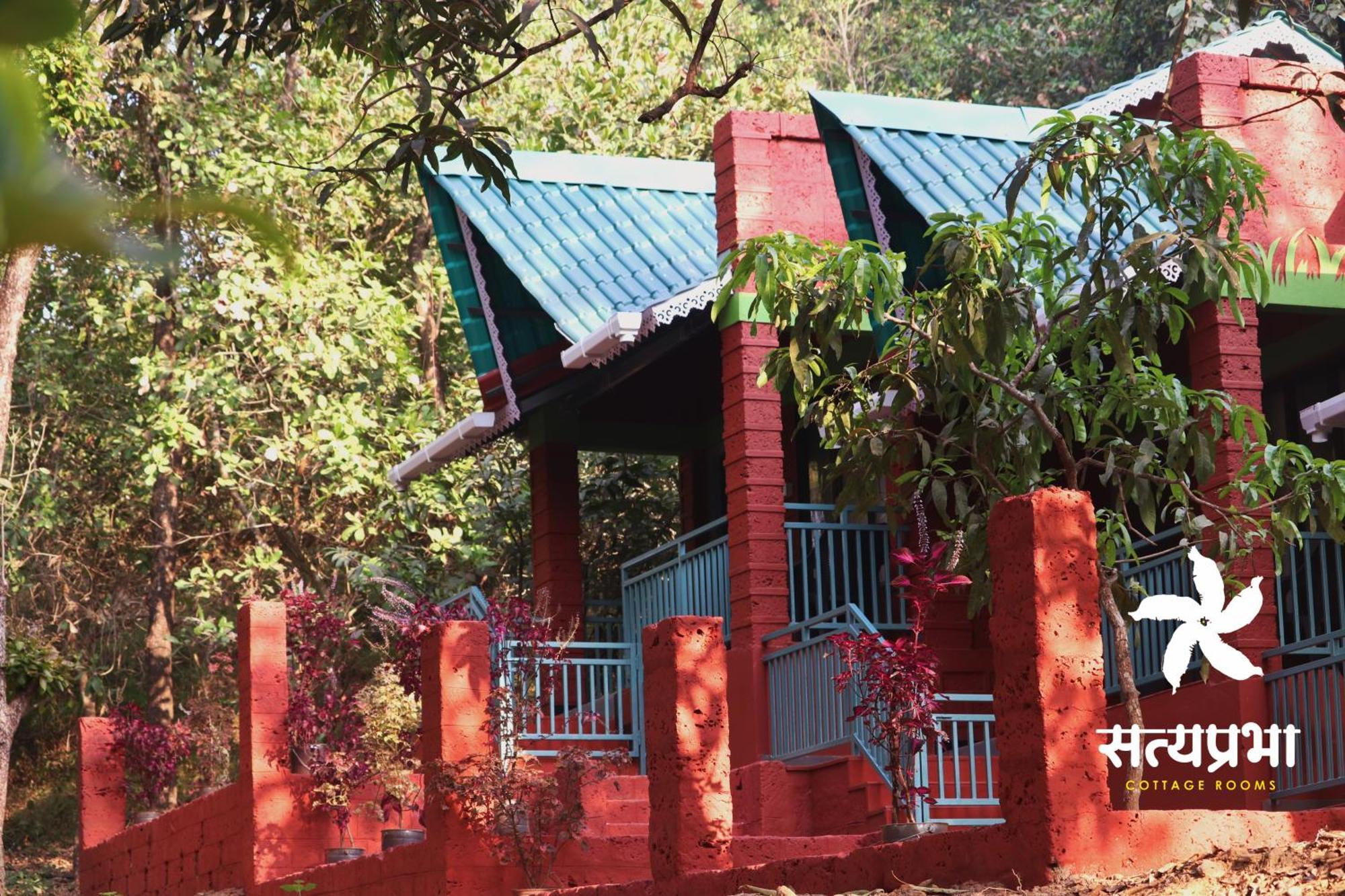 Satyaprabha Cottage Rooms Kudal  Екстериор снимка